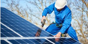 Installation Maintenance Panneaux Solaires Photovoltaïques à Massangis